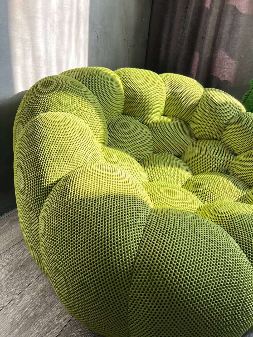 Bubble Armcahir. 8Ellement